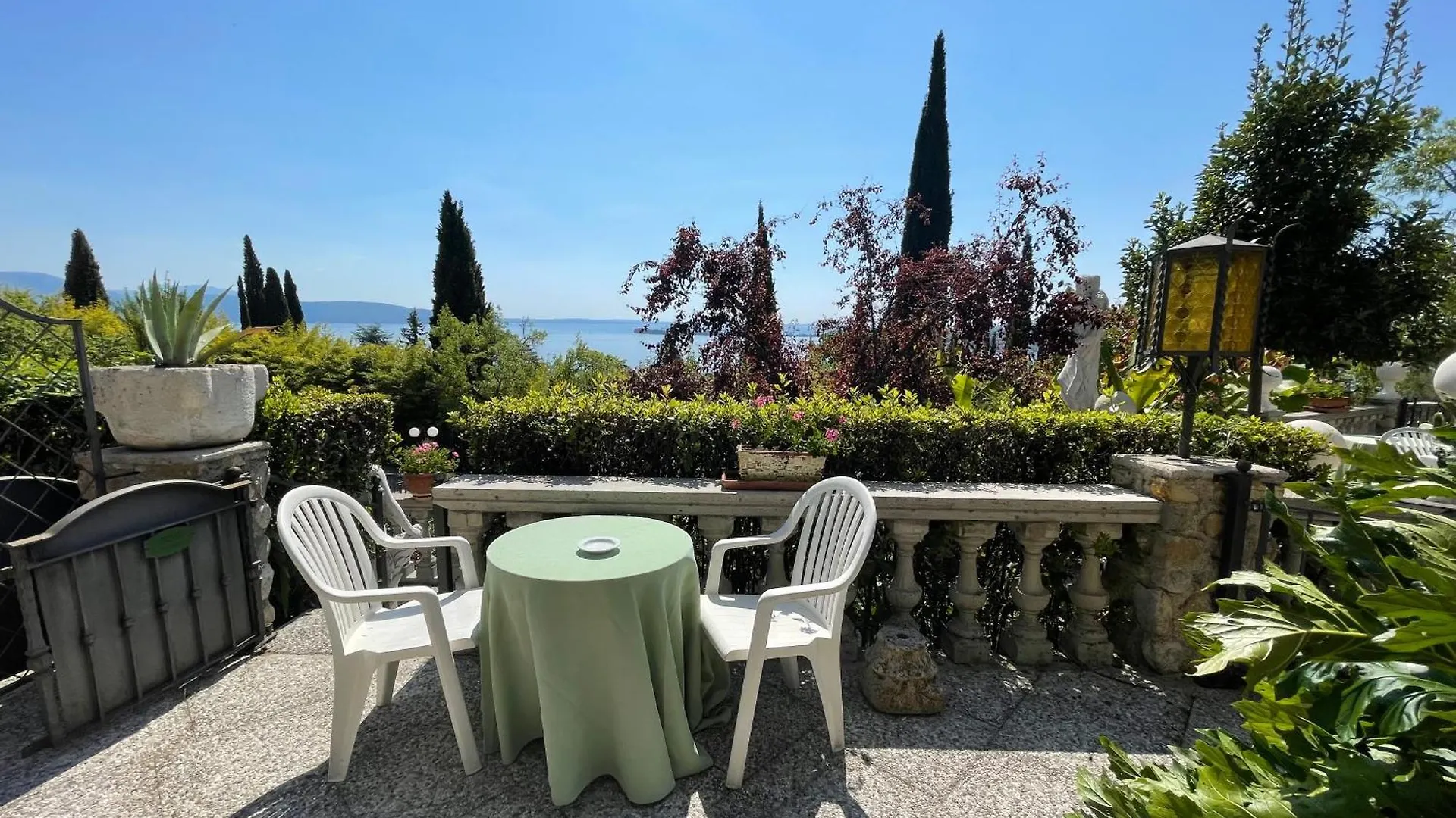 Park Hotel Ville Montefiori Gardone Riviera 4*,