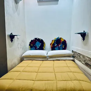 Vatican Stone , Рим Италия