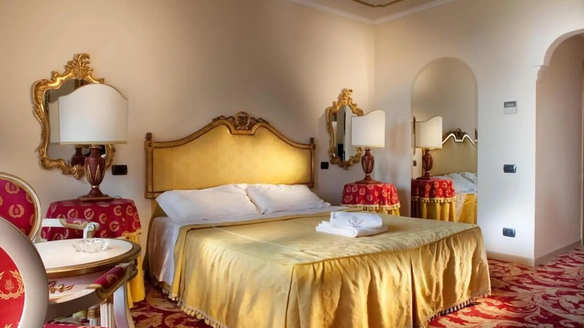 Park Hotel Ville Montefiori Gardone Riviera 4*,  Italy