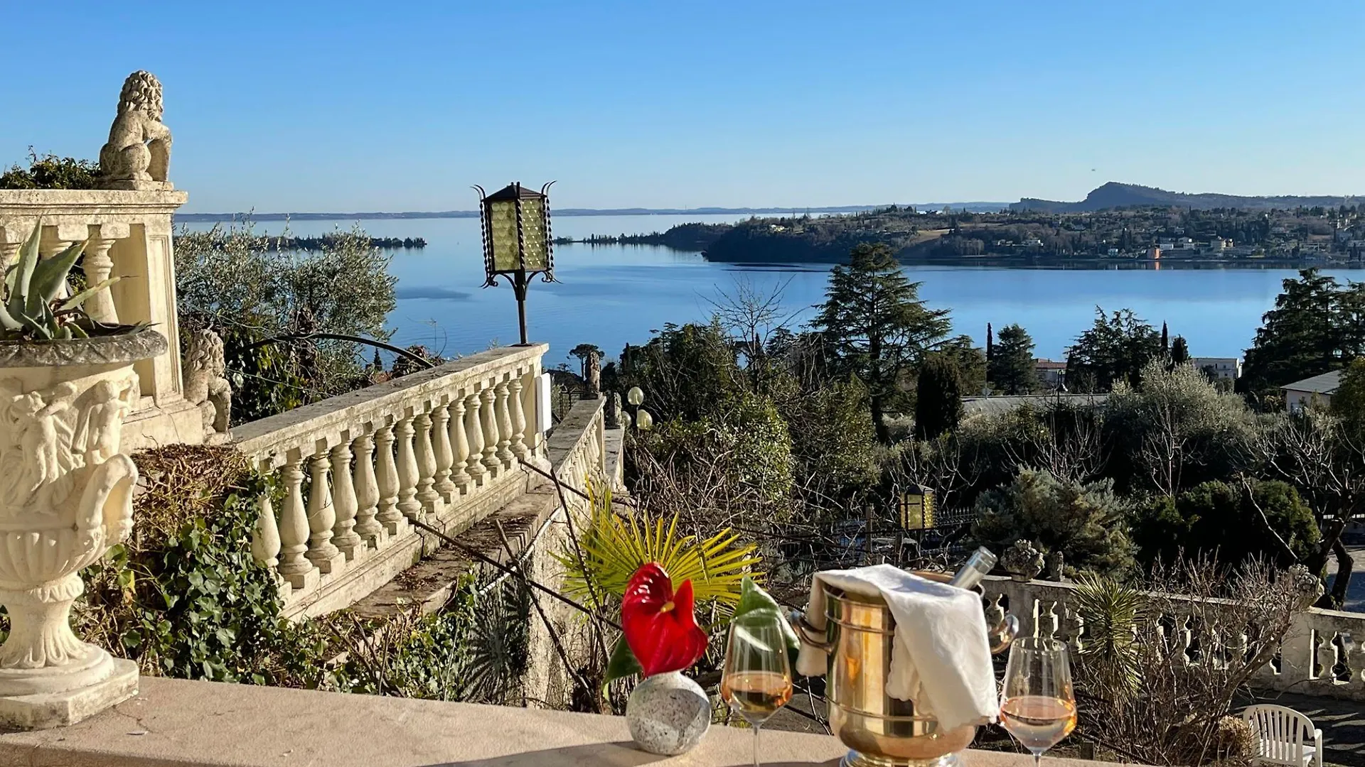 Park Hotel Ville Montefiori Gardone Riviera 4*,